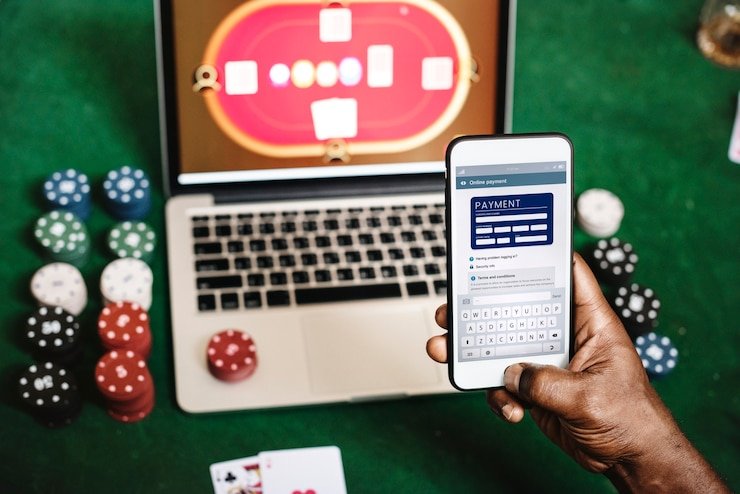 E-wallet DANA, OVO, GoPay, ShopeePay, LinkAja untuk pembayaran di multiplayer